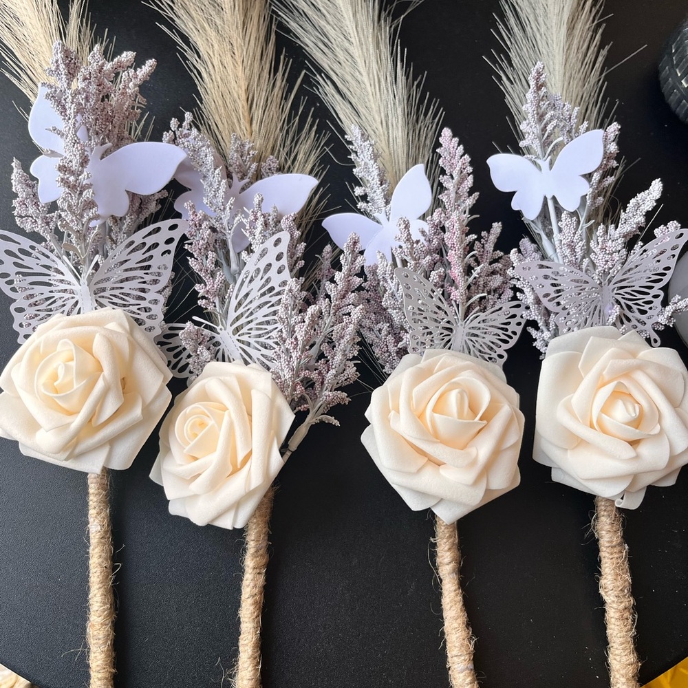 Elegant Cream Rose and Butterfly Bouquet